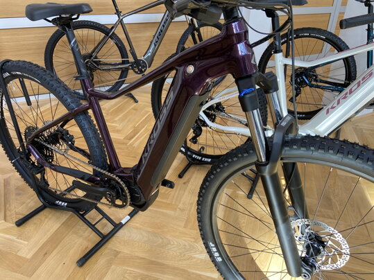 Elektrobicykel Kross