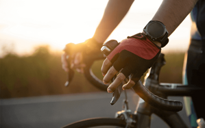 Cyklistické rukavice sú viac než len doplnok cyklistu.