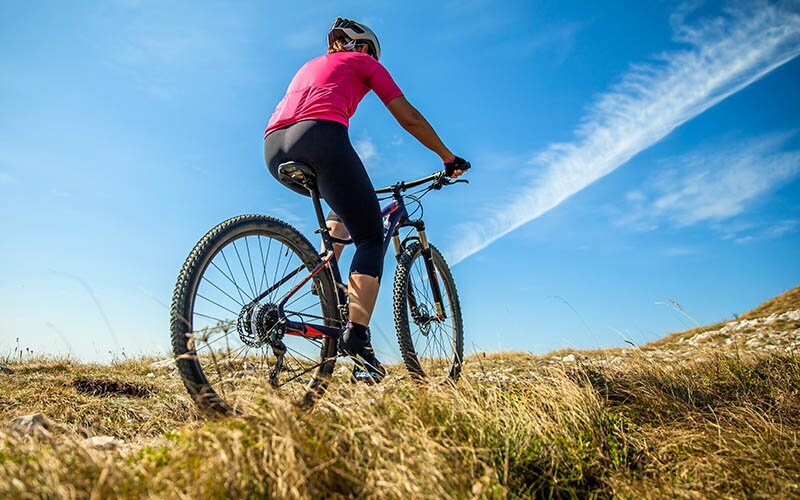 Keď vietor zmení jazdu na boj: Bicyklovanie a zdravie v premenlivom počasí