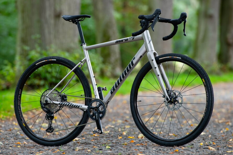 AUTHOR AURA XR7: gravel bez kompromisov (prvý pohľad)