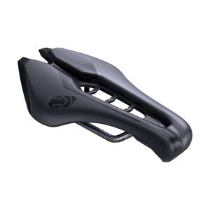 Sedlo TSA 1.1 karbón 132mm