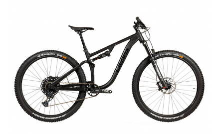 PELLS Tarpan TR 2 Black 2023