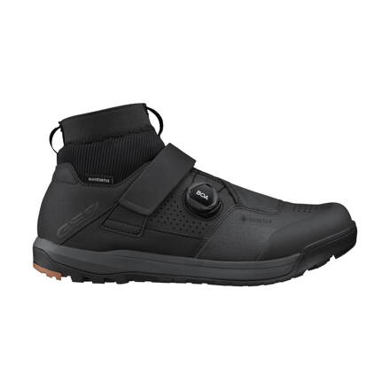 Tretry SHGE900GTX čierne /Vel:38