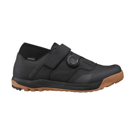 Tretry SHGE900HS čierne /Vel:43