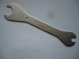 Park Tool kľúč stranový (32 a 15 mm) PT-HCW-6