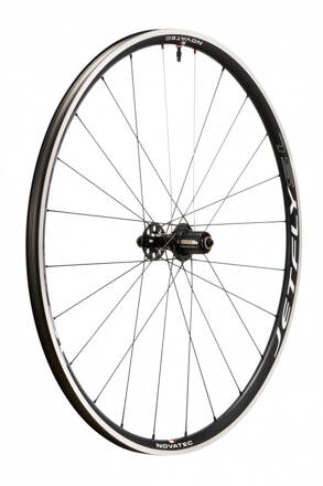 Novatec JETFLY-SL 28" sada kolies, ráfikové, QR, orech Shimano HG