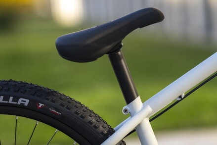 RIFF 70s / TBC / 26x13.5" (M)