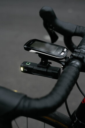 Predné svetlo KNOG Blinder PRO 600