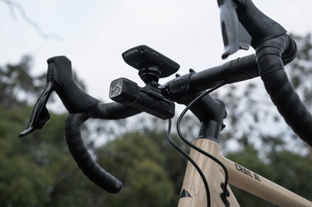 Predné svetlo KNOG Blinder PRO 1300