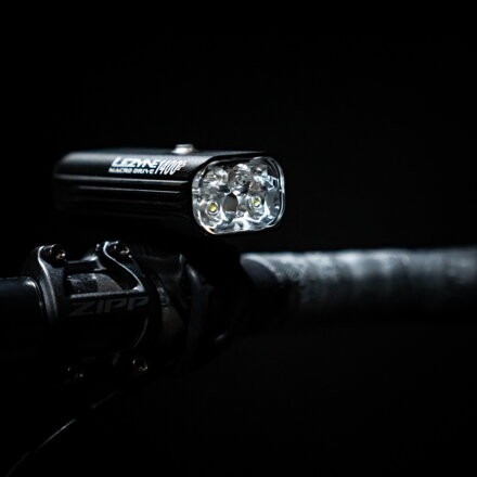 Lezyne predné LED svetlo MACRO DRIVE 1400+