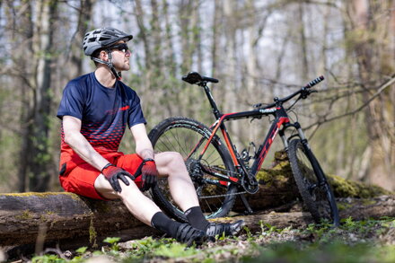 FORCE nohavice krátke BLADE MTB s odnímateľnou vložkou, červené veľ.: XS FORCE nohavice krátke BLADE MTB s odnímateľnou vložkou, červené veľ.: XS
