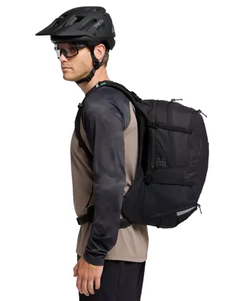 Vaude cyklistický batoh Bike Alpin 23+5, black