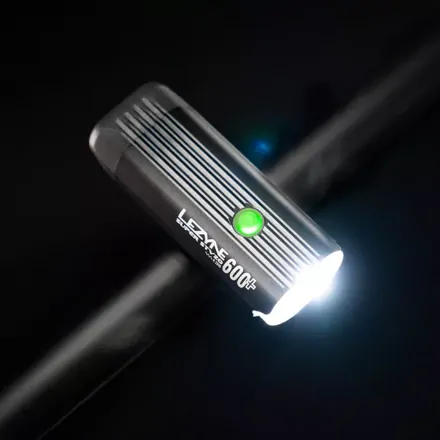 LEZYNE predné svetlo SUPER StVZO 600+ FRONT LEZYNE predné svetlo SUPER StVZO 600+ FRONT