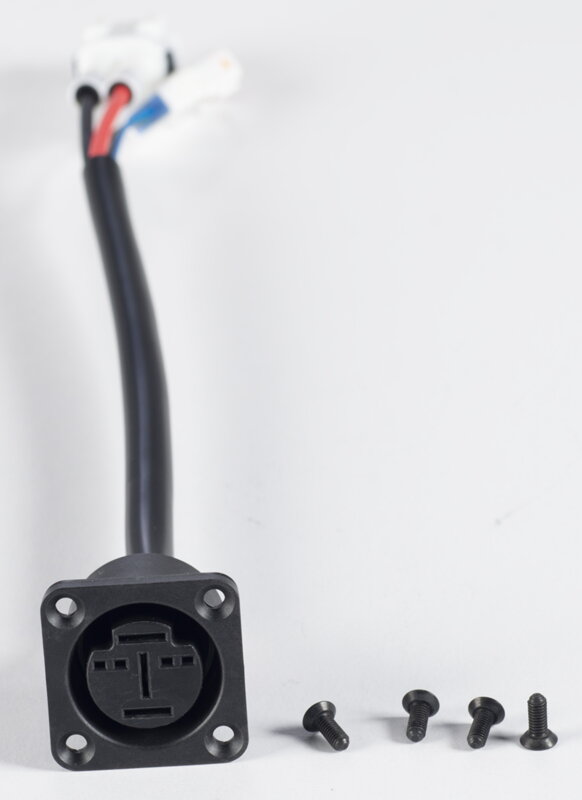 NORCO Charging Port w/connector 915700-009-11